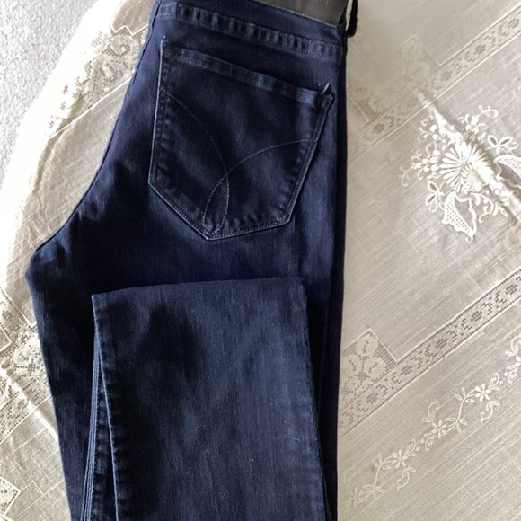 Jeans - Picture 3 of 3